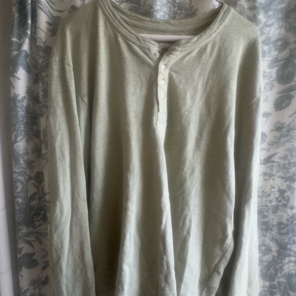 Tecova’s Men Henley